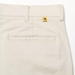 Duckhead 7" Gold School Chino Short: Stone -Selected Fashion Clothing Stores D61003 136 detail low 86145.1582823482