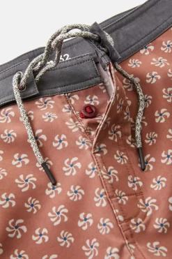 Katin Amoeba Trunk: Rust -Selected Fashion Clothing Stores Katin Amoeba Trunk Rust 03 5000x 03534.1679508585