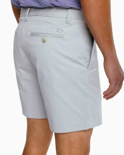 Southern Tide 7" Channel Marker Short: Seagull Grey -Selected Fashion Clothing Stores the new channel marker 7 inch short seagull grey pocket 7527 1024x1024 41926.1644943999